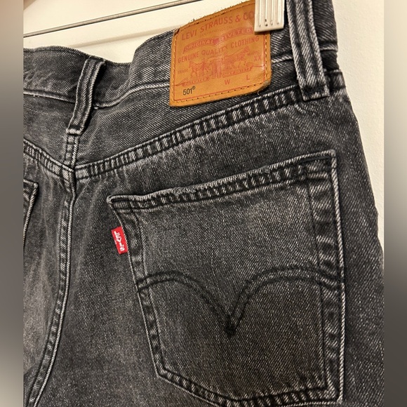 LEVI’S 501 Shorts - Picture 4 of 12